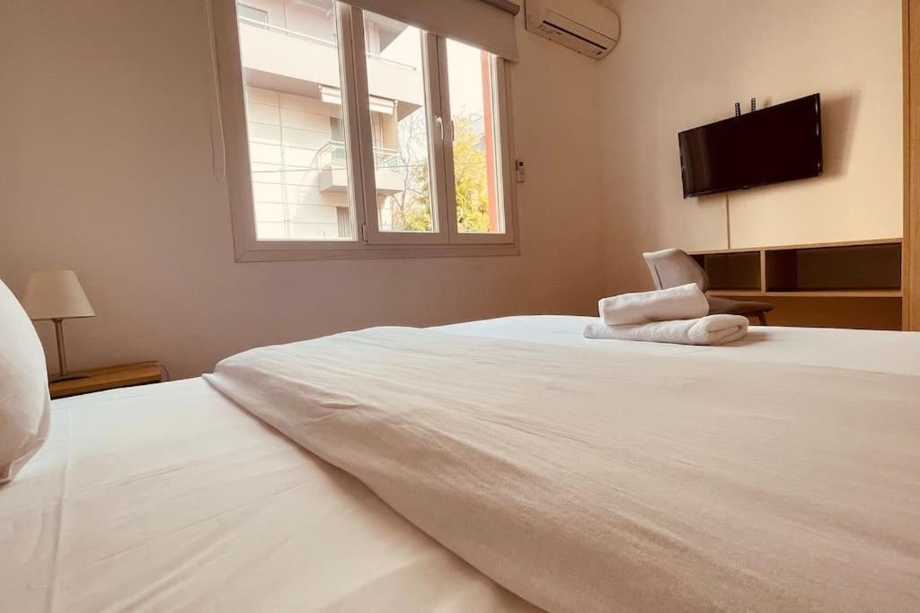 Daisy Apartment 15 Min To Acropolis Atina Dış mekan fotoğraf