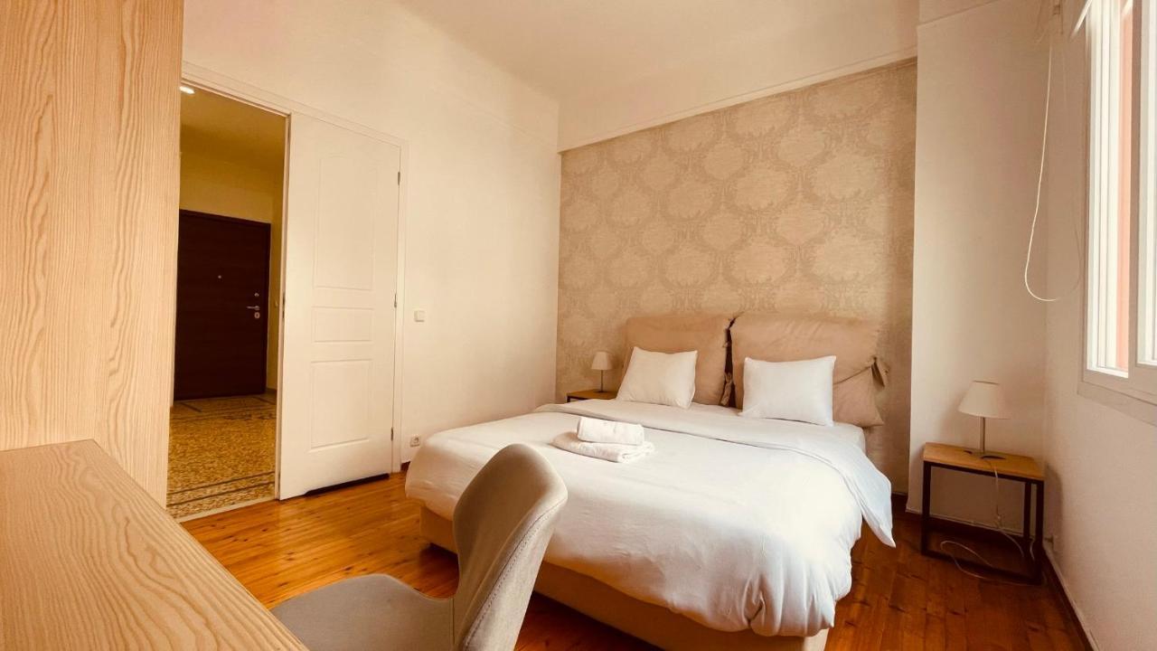 Daisy Apartment 15 Min To Acropolis Atina Dış mekan fotoğraf