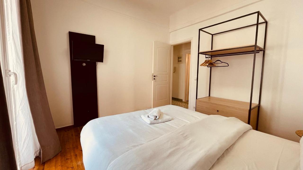 Daisy Apartment 15 Min To Acropolis Atina Dış mekan fotoğraf